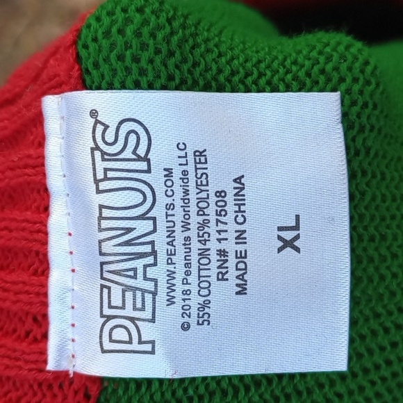 XL Green Retro Peanuts Snoopy Ugly Christmas Sweater - Picture 6 of 11